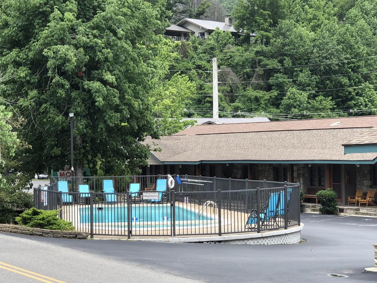 גטלינבורג Marshall'S Creek Rest Motel מראה חיצוני תמונה